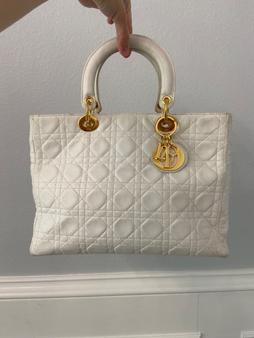 Authentic Dior White Lambskin Lady Dior Handbag Quilted Cannage Gold Hardware - Picture 16 of 16
